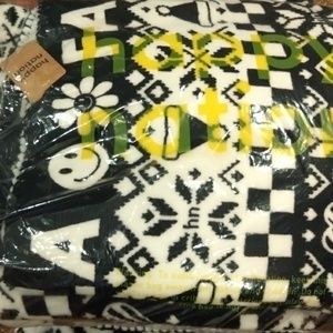 Happy Nation Fa La La Blanket NWT